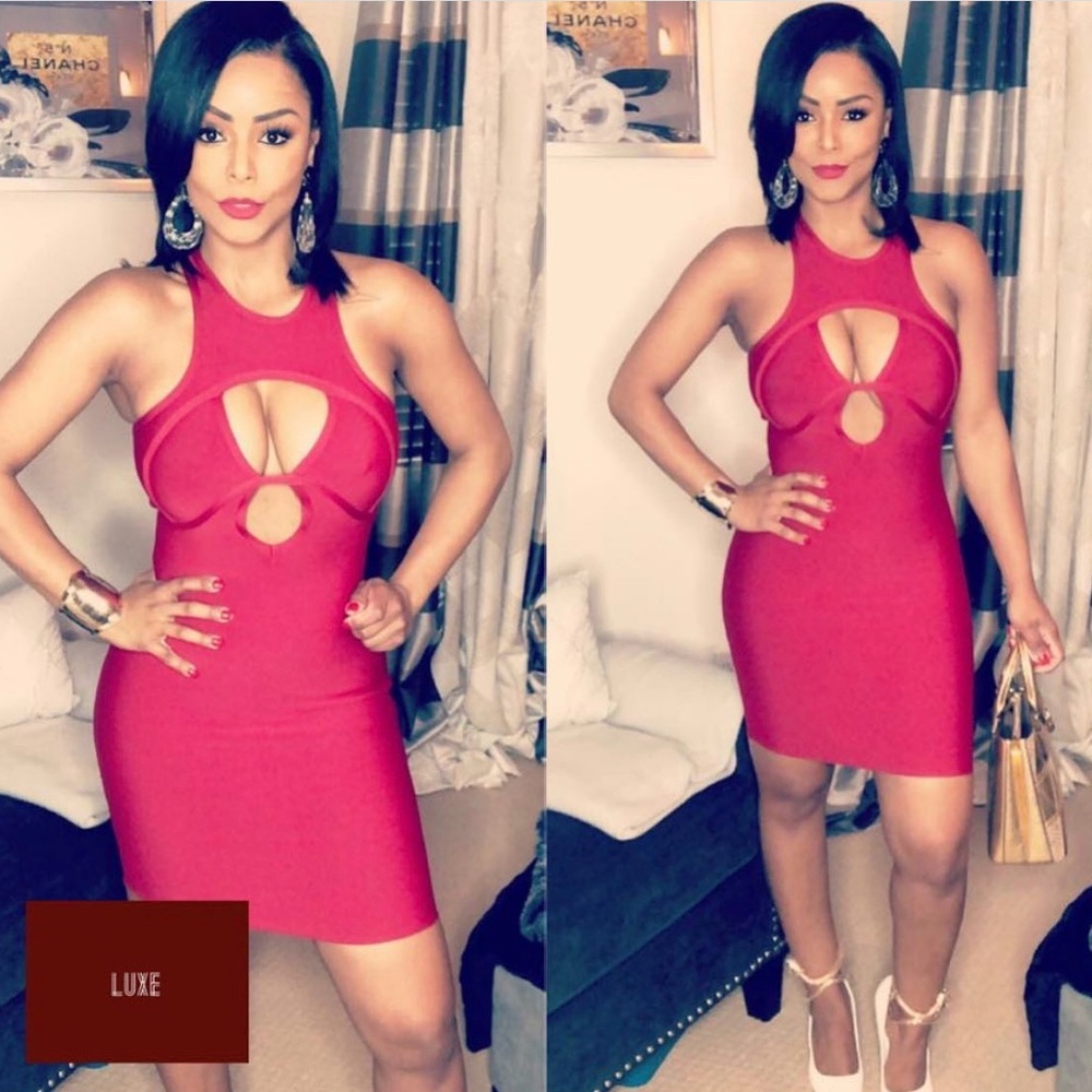 Mini keyhole bandage dress